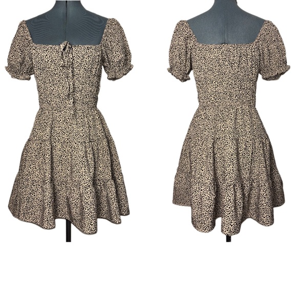 Hesperus mini tiered dress square neck short sleeves Woman's small tan, black - Picture 1 of 16